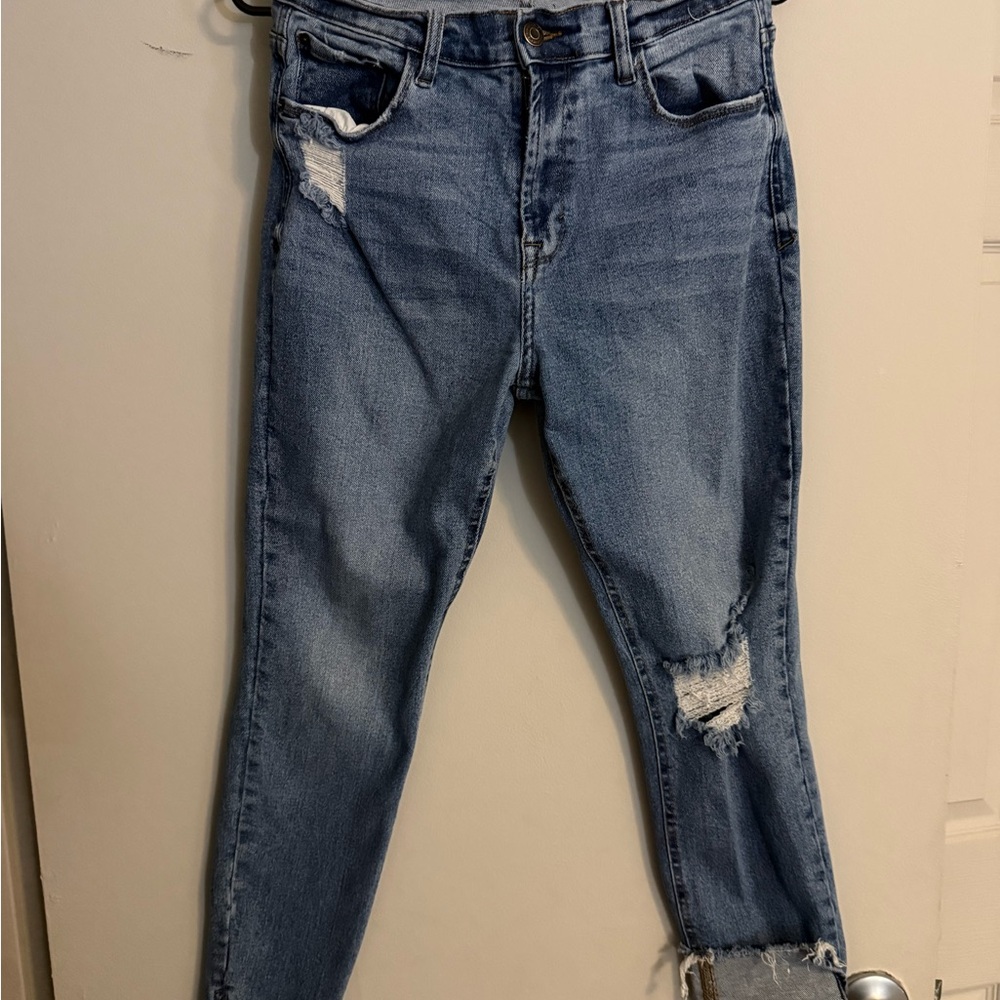 Kensie Blue Distressed Ankle Jeans